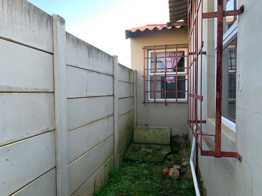 3 Bedroom Property for Sale in Pellsrus Eastern Cape